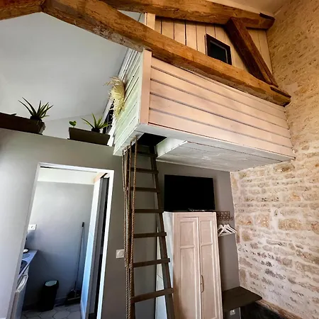 Aparthotel La Cabane 3*