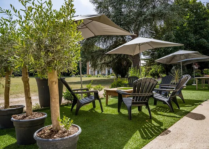 Hotel apartamentowy Mini 3*