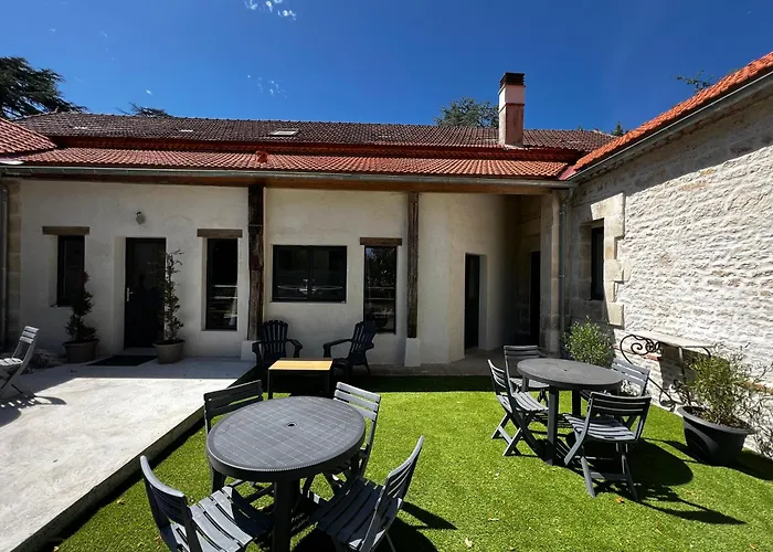 Mini Hotel apartamentowy Sainte-Gemme-la-Plaine