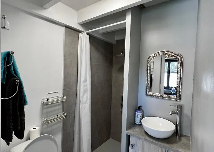 Hotel apartamentowy Mini Sainte-Gemme-la-Plaine